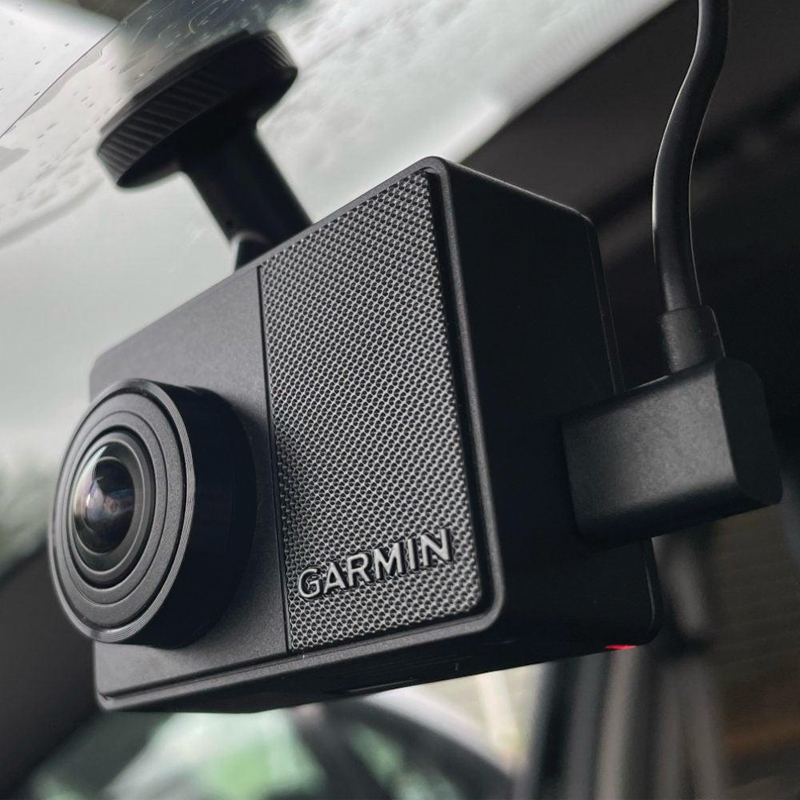 Garmin Dash Cam™ 67W | 1440p HD Video | 180° Ultra-Wide Field of View | Built-in GPS | Voice Control | HDR | Parking Guard | Wi-Fi | Garmin Drive App | Worldwide | 010-02505-15 - Image 3