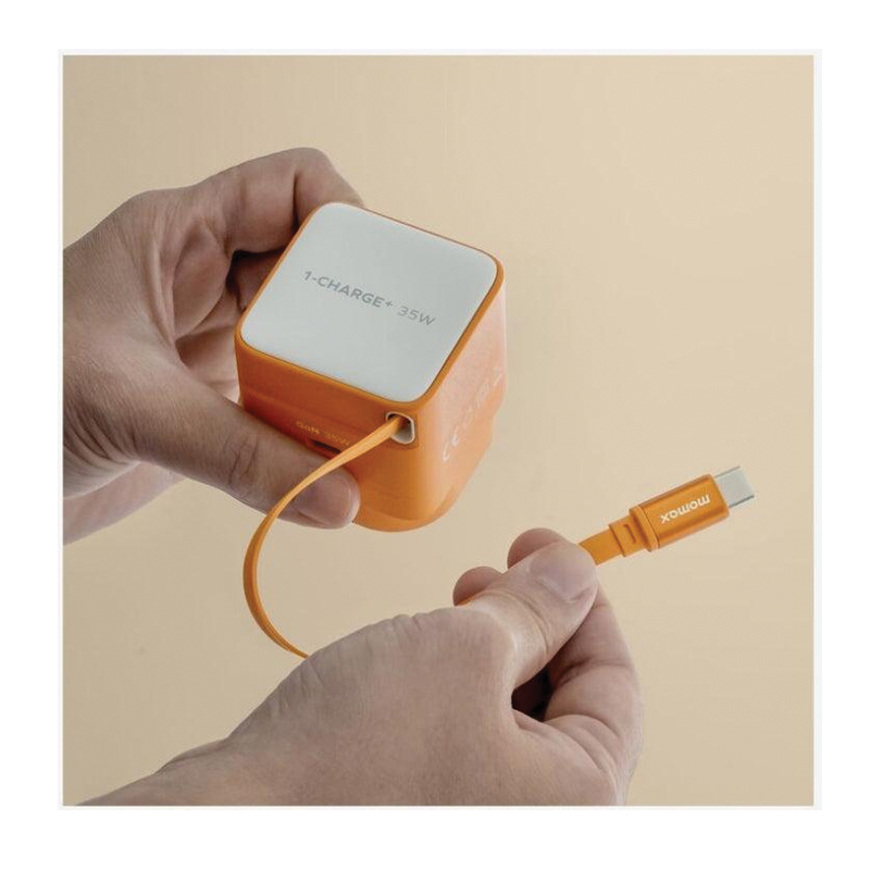 MOMAX 1-Charge+ 35W GaN Charger – Built-in Retractable USB-C Cable – UM72UKM – Orange - Image 4